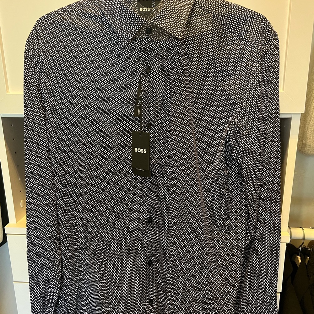 Hugo Boss Men's Navy Patterned Dress Shirt